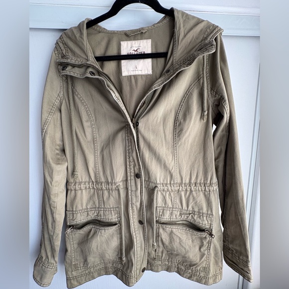 Hollister Jackets & Blazers - Hollister Women's Khaki Utility Jacket